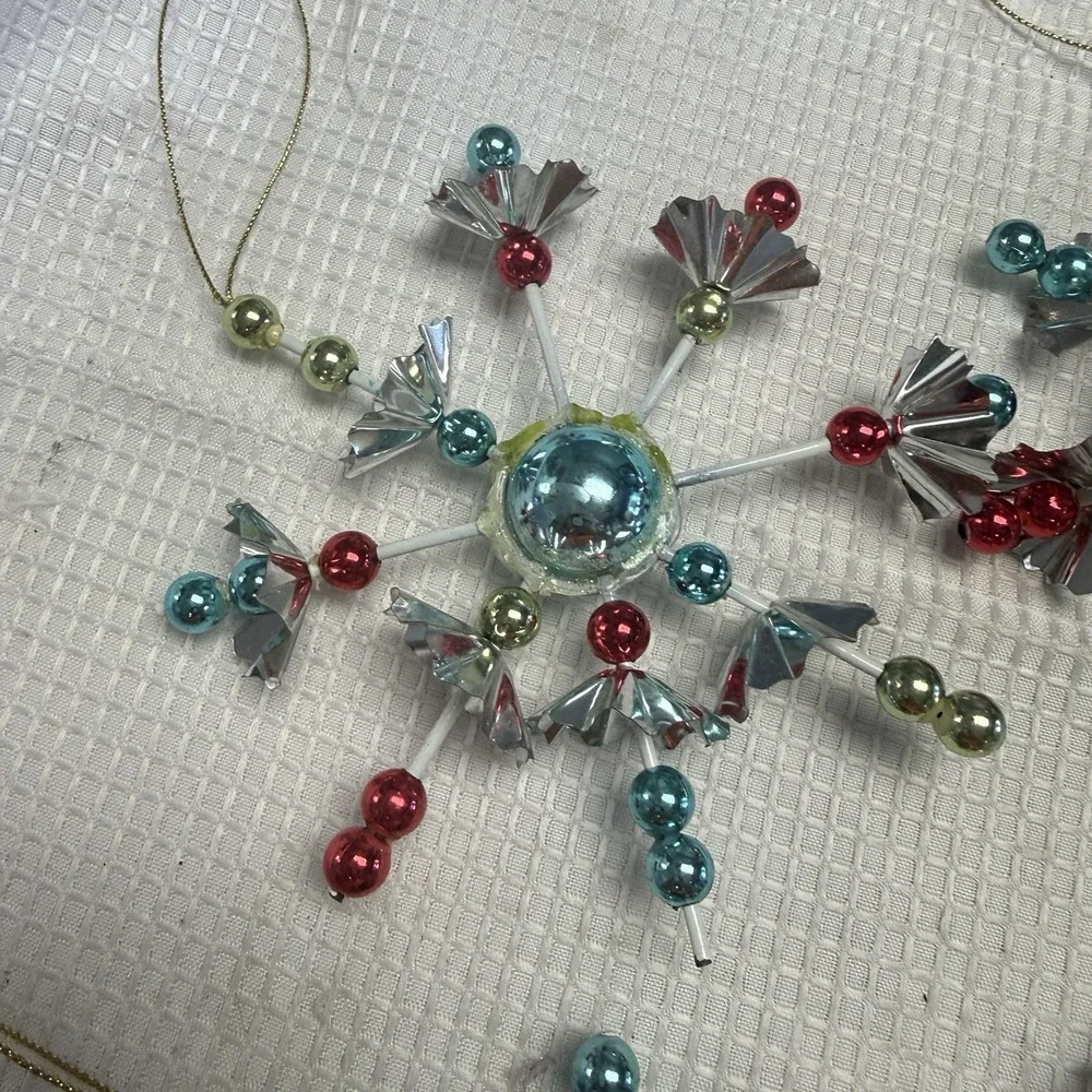 5 MCM Atomic Starburst Christmas Ornaments Mercury Beads Aluminum Turquoise
